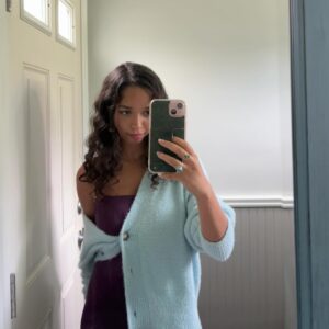 Actress Ruth Righi HD Instagram Photos and Wallpapers August 2024