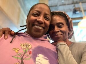 Rutina Wesley Instagram - Reunited and it feels so good….the love I have for this woman right here! @adinaporter has taught me many gems in my career and I hold them closely to this day. #ARealOne