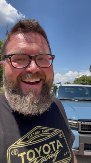 Rutledge Wood Instagram - I made it !! 2,000 miles in the NEW @toyotausa @toyotaracing Land Cruiser! And it was awesome!! The road has always been a place where I can clear my head & open my heart. Route 66 is still such a special place ❤️ Huge thanks again to my friends for making this trip possible ! I’m a very proud #ToyotaPartner