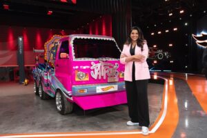Rutledge Wood Instagram - Who’s it going to be?? We’re about to find out ! The season finale of #NBCHotWheels starts in less than an hour for the East Coast !! Tune in to @nbc to see which one of our Superfans gets their ride turned into an actual @hotwheelsofficial ™️ that the world can buy! @hertlife & @delshk and I were so thrilled to have @wuhou from Hot Wheels & the one & only @jaylenosgarage help us decide the winner! It was Sooo close! Who’s going to pull it out ?? Don’t forget to watch the aftershow on @peacock tomorrow, or catch up on the whole season there! Thank you NBC for making this dream come true!! And thanks to all of you for watching !