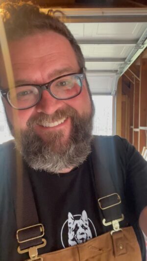 Rutledge Wood Instagram - Doing work in the barn with some @ryobitoolsusa rocking my @carhartt overalls 🌞 What are you working on ?? Tell me !