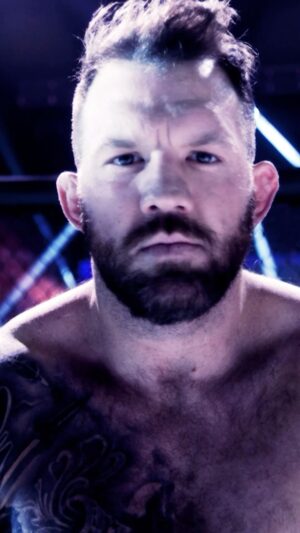 Ryan Bader Instagram - @bellatormma Heavyweight World Champion 😤

@ryanbader is a 𝑷𝑹𝑶𝑩𝑳𝑬𝑴 whenever he steps into the cage 

#PFLvsBellator