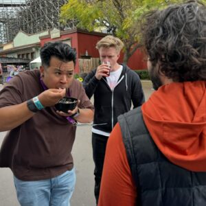 Ryan Bergara Instagram - The boysenboy returns to the boysenberry fest. Thanks @knottsberryfarm for having me out as always! And also for letting me check out the brand new @knottshotel, it looks great!