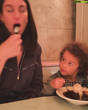 Ryan Cooper Instagram - Happy Mother’s Day to the best mumma!! @lizzyterese Thank you for imparting your style, kindness and cereal review humor to our nugget. 🙏❤️