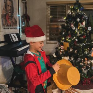 Ryan Dorsey Instagram - #throwbackthursday 

This might be the last year of the magic of good ’ol Saint Nick and the Naughty or Nicr list because he’s too smart for his own good - but if it was it was a great way to spend it with family if that’s to be true! Inwon’t miss moving the Elf though! 🎅🧝‍♂️

Man, Christmas came and went way too fast !

How old were you when you found out Santa was actually your parents? 

I hope everyome had a blessed, healthy, and happy holiday season! 

’Til next year!