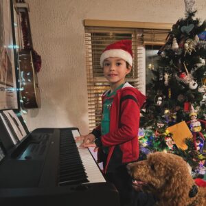 Ryan Dorsey Instagram - #throwbackthursday 

This might be the last year of the magic of good ’ol Saint Nick and the Naughty or Nicr list because he’s too smart for his own good - but if it was it was a great way to spend it with family if that’s to be true! Inwon’t miss moving the Elf though! 🎅🧝‍♂️

Man, Christmas came and went way too fast !

How old were you when you found out Santa was actually your parents? 

I hope everyome had a blessed, healthy, and happy holiday season! 

’Til next year!