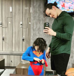 Ryan Dorsey Instagram - Took the Little Man Of Steel to the gym 
 #Superman #Saturday
🦸‍♂️
Couldn’t find a phone booth to change.
💪
“What’s a phone booth, Dad?” 😂
So we learned something today.
😂
Ice skating skills trending⬆️!
#dccomics #dadlife #dadlifeclub #marchmadness