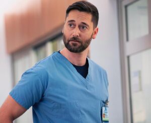 Ryan Eggold Instagram - Tonight’s @nbcnewamsterdam was directed by @shiriappleby seen here wearing nine layers of protection near my naked face. Something most people do and have done since even before the pandemic... I guess I just have one of those faces... 🤓 Shiri is an amazing actor and a TERRIFIC young director and I think this was the only time we actually looked at the script... most of the time we were cracking jokes and talkin life... can’t wait for you to see her beautiful work! I’m lookin’ forward to it myself 💛

See you tonight #DamFam ✌️🤘

PS we looked at this script a lot as it was brilliantly written by miss @swptatopie who never fails to imbue her words with power and truth 💛