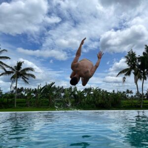Ryan Eggold Instagram - This year has flipped me upside down :) renovated a new home, finished a show of five years and realized some hard truths about people. I say embrace it all - the good, the bad and the ugly. Appreciate the good. Never take it for granted. Learn from the bad. Let it make you a better person. Let it teach you about life. Let it help you grow and evolve. And the ugly… treat them better than they treated you. Don’t stop loving. Don’t stop giving. Always be kinder. More honest. Ugly’s gonna do what ugly’s gonna do. Let that go. Make room for more joy. Nourish the you that’s capable of love, art, kindness, change, growth, forgiveness and undoubtedly most importantly… LAUGHTER. Don’t stop loving that you. May you be a better you in 2023. And if you feel good where you are. Then stay right where you’re at. And that’s enough. To anybody struggling this holiday season know that you’re not alone ❤️ Much love everyone. Give lots of hugs. Be kind to strangers. Help people whenever you can. And remember life isn’t all pretty instagram pictures. Life’s happy, sad, funny, shitty, surprising and back again. May this year surprise you ✨🫶
