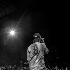 Ryan Hurd Instagram - GILFORD, NH with @samhuntmusic and @lilyrosemusic. Incredible crowd, thank you! 🏕 📷: @itslilynelson