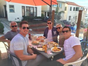 Ryan Lochte Instagram - RIP to one of the best coaches, and true friend, John Urbancheck! His famous words: Move It!  #foreverloved