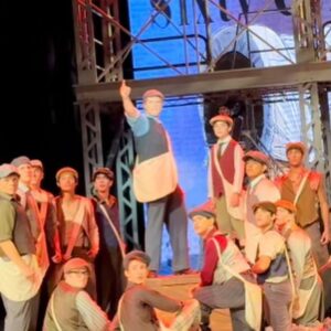 Ryan McPartlin Instagram - Congrats @jacksonchasewright & @estela.monteverde on such an amazing production of Newsies!!! So talented & so proud of your hard work!!! 
👏👏👏

#newsies #musical