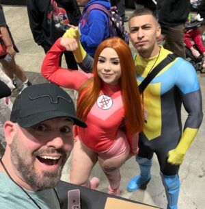 Ryan Ottley Instagram - Invincible and Eve cosplay at @c2e2 , what a show so far! I have missed Chicago so much, so good to be back!