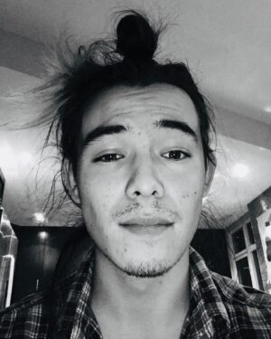Ryan Potter Instagram - taking selfies makes me visibly uncomfortable 🤣 but with how many damn DMs I got this year about posting selfies; i figured I’d end the year with one. happy holidays to everyone reading this, I hope this hard year has brought to you the greatest gift we humans can receive; perspective. It may not have been easy to see, hear, and experience all these new feelings associated with 2020 but you’ve grown because of it. Feel that growth, accept that growth, and love that growth. Thank you for coming to my Ted talk.