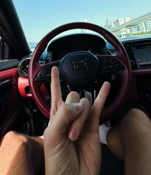 Ryan Taylor Instagram - Early Birthday Present 🤩 #R35 #GTR 

WINNAR LIFESTYLE!!!!!