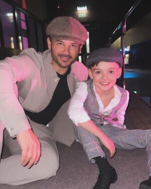Ryan Thomas Instagram - He teaches me how to be a good person Teddy James Thomas 🖤🙏🏼