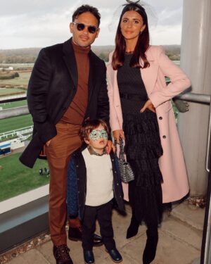 Ryan Thomas Instagram - The 3 of us together is a rarity these days….Roman smiling for a picture is also 😂