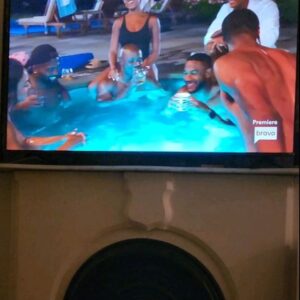 Ryann Richardson Instagram - Of course you want to kiss me... Nobody in the house is blind. 

#SummerhouseMV premiered last night and it's giving,  y'all! Congratulations to the whole cast and crew, especially my lovers, @jordy_jor and key makeup artist, @alovethepro 👏🏾👏🏾👏🏾👏🏾👏🏾