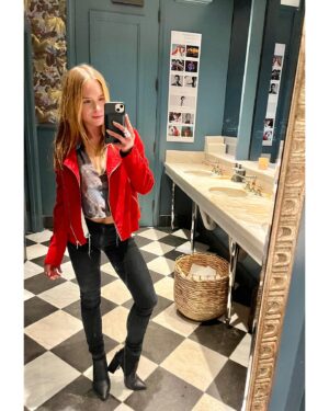 Ryann Shane Instagram - red #ftw this past week💋 #tbt