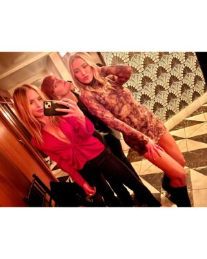 Ryann Shane Instagram - red #ftw this past week💋 #tbt