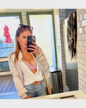 Ryann Shane Instagram - you’re in for a good time 🙃