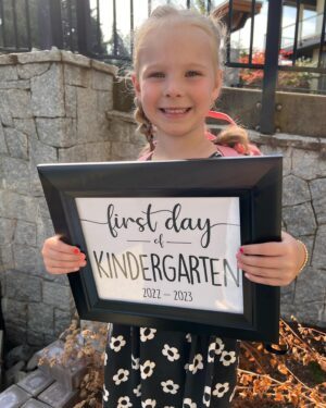 Rylea Nevaeh Whittet Instagram - Yesterday was Rylea’s first day of Kindergarten.  She was so excited!  Yesterday was bittersweet for me, I’m so excited for her but I am going to miss hanging out with my best bud all day 🥹🥲😊🤩😃 I couldn’t decide which picture was the cutest so I am just going to post them all. ❤️ #ryleanevaehwhittet #ryleawhittet #maddyfrommaid #kindergarten #mykidisthecutest #love #school #smiles #proudmommy #holycuteness #mylove #blackandwhite #firstdayofschool #firstdayofkindergarten