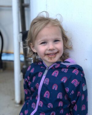 Rylea Nevaeh Whittet Instagram - The day that Rylea got to pretend to drive a BC Ferry (last picture) and eat a lot of chocolate.  #ryleanevaehwhittet #ryleawhittet #maddyfrommaid #netflixseries #maidnetflix #maidnetflixseries #behindthescenes #maid #netflix #bcferries #childactor #kidactor #margaretqualley #nickrobinson #westcoastisthebestcoast #chocolate #chocolateface #hatley #mykidisthecutest #smileyrylea #smiles #friday #newyearseve