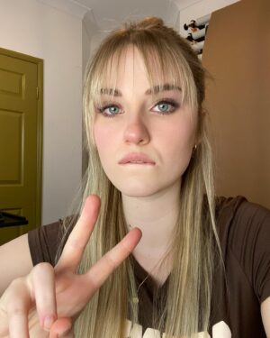 Rylee Mackintosh Instagram - It is what it is and I’m tired