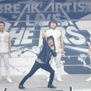 Ryodai Ishibashi Instagram - 有吉の壁ライブの写真をなんとか集めさせてもらいました
今回も楽しいイベントで素晴らしすぎる体験でございました
・
#有吉の壁ライブ 
#KOUGU維新
#全部同じ口で写真に写りました
#これにはとある事情が
#スキニーパンツ先輩
#最高でした
#オセロは弱いスキニーパンツ先輩
#ただただ感謝でした
#どちらも本番直前まで色々ありました
#加賀さんがすぐ写真くれた
#優しい 
#詳しい事は27日のピンのトークライブで話ます
