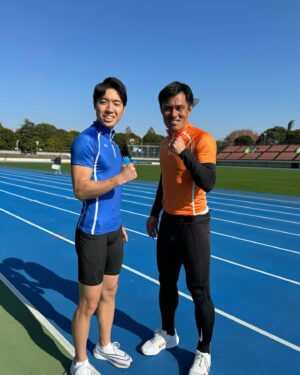 Ryodai Ishibashi Instagram - 400m走サバイバル鬼レンチャン
ありがとうございました

またもや5レンチャンでした
ちょっと皆さん速すぎて
足が速くなる餃子食っても敵いませんでした
困っちゃいます

今回も元サッカー日本代表と走れて
アスリートの皆さんと走れて幸せでございました
・
#千鳥の鬼レンチャン 
#400mサバイバル鬼レンチャン
#駒野友一 さん
#前回撮れなかったので最高です
#流石代表サイドバックでした
#ハーフナーマイク さん
#競り合いする気もなくなる程高かった
#足が速くなる餃子
#マジで速くなりますよ
#次回も飯を作っていく
#肺が強くなるカルパッチョ
#スポーツ栄養プランナー の名にかけて作ります
#とりあえず鍛え直します