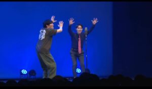 Ryodai Ishibashi Instagram - アルピータイム頭身ありがとうございました
何と怒涛なライブだったことでしょう
最後の画像は幻のポスターです
小さく載せておきます
・
#アルピータイム頭身
#1部では
#タイムマシーン3号 の山本さんと
#即興ラジオ 
#2部では
#即興漫才 をやらせていただきまして
#画像だけで見ると凄く面白くなさそう
#でも
#永島聖羅 さんは
#よく笑ってくれてましたのでセーフ
#かっふんだ
#中田花奈 さんに言われた通り
#1軍感出さずにやっていきます
#平子さんと後ラジオで358分喋る時間が余ってます
#タイムちゃん
#沈黙の金曜日
#四千ミルク