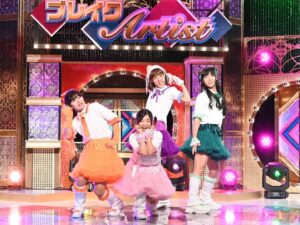 Ryodai Ishibashi Instagram - 有吉の壁のブレイクアーティスト選手権で
大久保さんとのコラボで女性アイドルをやりました
歌って踊るアイドルの皆さんの凄さを
改めて感じさせてもらいました
・
#cutecute で
#LoveColor
#ポニーテールアイドル
#ショートボブアイドル
#ツインテールアイドル
#大腿筋隆起前髪重めアイドル
#腕でハート作るのは胸筋が邪魔して肘が付かなくなってしまい必ず割れてしまいます
#youtube に載ってますのでぜひご覧くださいませ
#有吉の壁