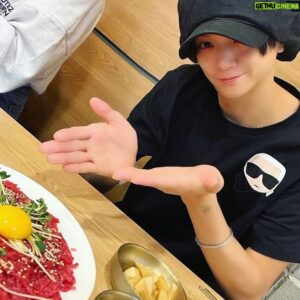 Ryosuke Miura Instagram - .

맛있었습니다.🍴
in韓国