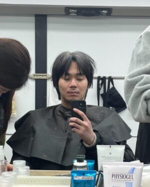 Ryu Kyung-soo Instagram - 선산의 뒷 이야기.

-풍성한 명절 보내시고 새해 복 많이 받으세요.