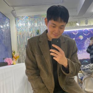 Ryu Kyung-soo Instagram - 생일 카페.
뜻 깊은 감동적인 시간이었습니다.과분한 사랑 진심으로 고맙습니다…