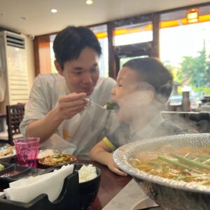 Ryu Kyung-soo Instagram - 삼촌과 토요일 오후 데이트.