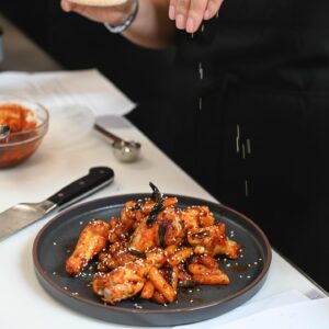 Ryu Soo-young Instagram - #치킨떡볶이 @stanford 
#편스토랑 에서 보셨지요?

#출국날 아침까지 테스트했던 양념
#주말에 꼭 해보세요
#재밌고맛있어요

#류수영래시피
#어남선생레시피

#떡볶이와 치킨은 세계인 모두가 좋아했답니다. 

레시피는 @funstaurant_kbs 에서 확인하세요🌟

쉬워요!