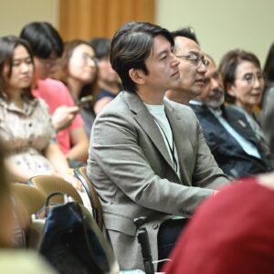 Ryu Soo-young Instagram - #koreancuisine gone global
@stanford university 

오늘 #편스토랑 재밌게 보셨나요?
두달 전일인데 벌써 추억이 되어있네요.