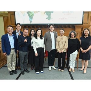 Ryu Soo-young Instagram - #koreancuisine gone global
@stanford university 

오늘 #편스토랑 재밌게 보셨나요?
두달 전일인데 벌써 추억이 되어있네요.