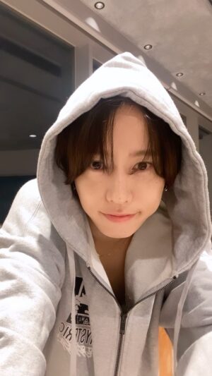 SHIN Instagram - ⛄️🧊✨

@mmasihzip 

#shinchan_style #dance #ダンス