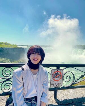 SHIN Instagram - 🇨🇦🎈🕊️

#shinchan_style #canada