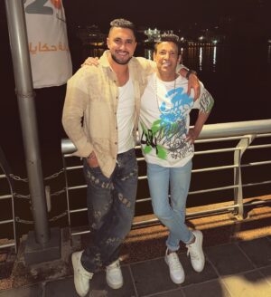 Saad El Soghayar Instagram - فعلا طلع سعد الصغير وانا الي اكبر 😂 
ابو السعود صاحبي وابويا وحبيبي ❤️🔥
 @saad_elsoghayar_official