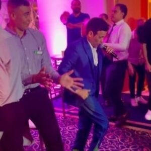 Saad El Soghayar Instagram - الواحد كان زمان بيتعب قوي في اي شغلانه واي مهنه فيها تعب ومجهود كبير علشان تتبسط وتفرح من اكتر ناس بحب افرحها الناس البسيطه الجميله الي بيفرحو من قلبهم وهما طول اليوم في تعب وشغل بيبقا مستنين الفرحه لو لمده معينه في اليوم بس مساء الفل يارجاله ونزلت الفيديو زي ماقولتو اهوه ربنا يكرمكم يارب❤️🔥