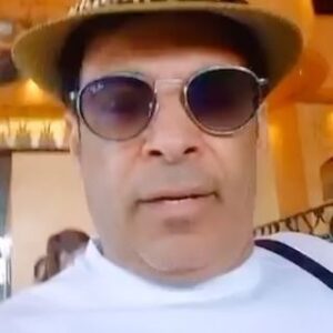 Saad El Soghayar Instagram - واحد مصري في امريكا عايز يأكل ومش عارف !😂