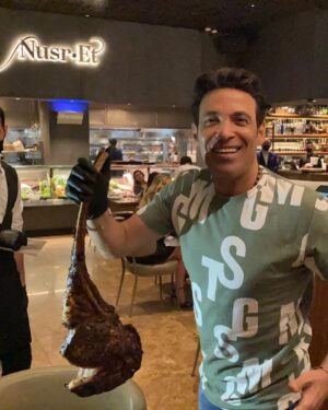 Saad El Soghayar Instagram - Chef nusr .Et😂
#saadelsoghayar