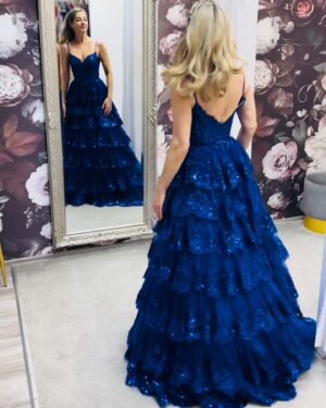 Sabina Laurinová Instagram - Tak dnes uvádím ples… ✨
27. REPREZENTAČNÍ PLES PRIESSNITZOVÝCH  LÁZNÍ A MĚSTA JESENÍK⭐️
@laznepriessnitz 
@mesto_jesenik 
Děkuju @svatebnisalonmaya za laskavost💫