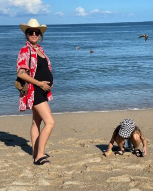 Sabrina Jalees Instagram - After years of climbing the fertility mountain and sliding back down only to climb again… We’re ecstatic to share this new peak. ❤️ Our latest partner in crime coming March 2024 ❤️ Thank you to @shaunanicolemccann for never giving up on my *cool* embryos ❤️