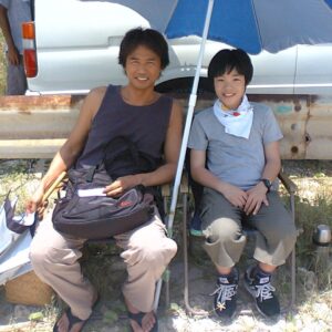 Saburo Tokito Instagram - #Drコトー診療所 (2006年)の与那国島ロケ、オフショット
ちょっと大人になったタケヒロと、出番待ちの図

旧シリーズは、TVer・FOD・GYAO! で配信中

映画「Dr.コトー診療所」公開中
