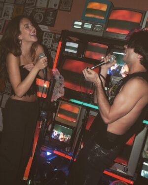 Sacha Carlson Instagram - a criminally fun night of karaoke 🪩🎉🕺