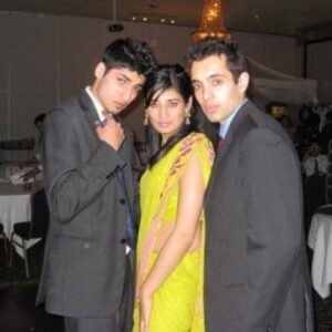Sachin Sahel Instagram - “The Horatio Caine”.
Now Vs 2008.
Returning by popular demand @soniadelhon feat. @pauldelhon